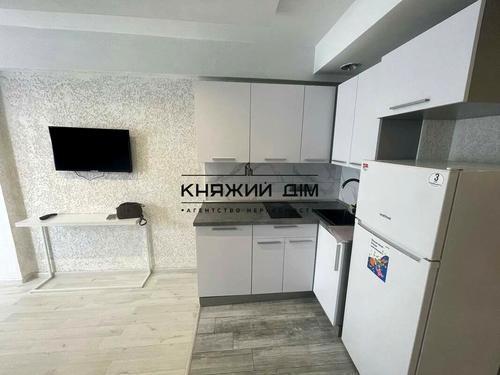 квартира за адресою Академіка Булаховського вул., 2