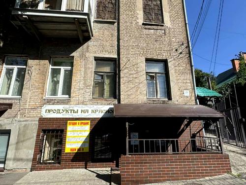 комерційна за адресою Троїцька вул. (Червона), 25