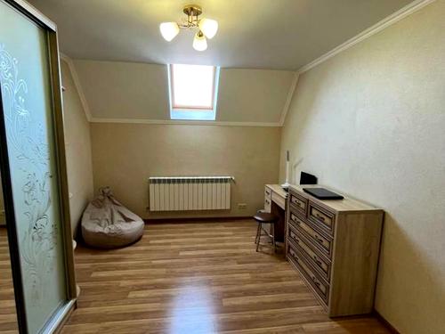 квартира за адресою Олекси Гірника вул., 4