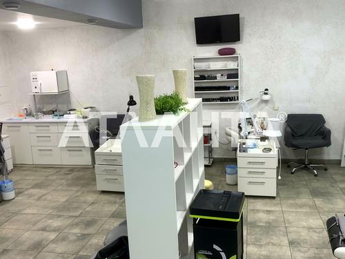 комерційна за адресою Академіка Сахарова вул., 20
