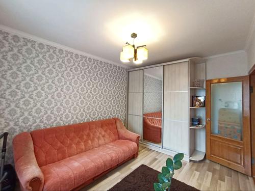 квартира за адресою Панаса Мирного вул., 21