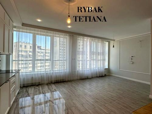 квартира за адресою Новоберегова вул., 12-А