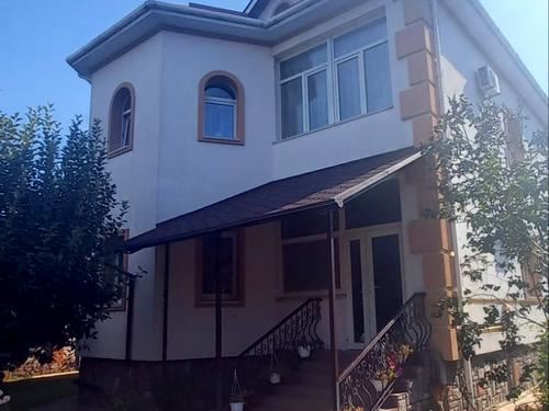 будинок за адресою 6-та лінія