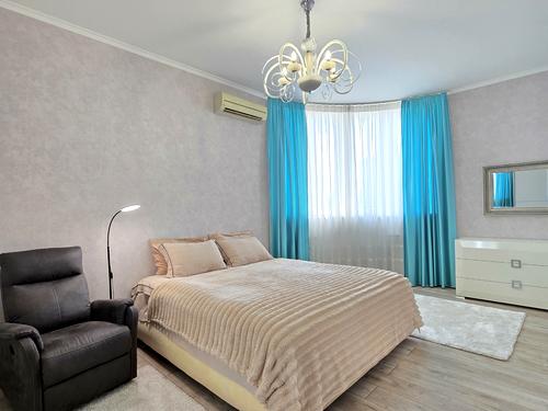 квартира по адресу Владимира Ивасюка просп. (Героїв Сталінграду), 6