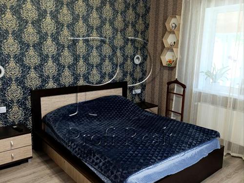 будинок за адресою Героїв крут вулиця