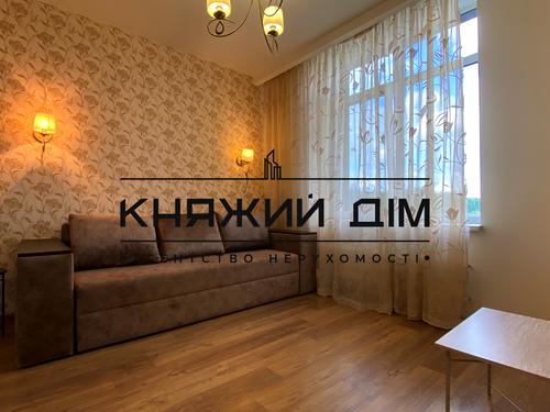 квартира за адресою Садова вул., 51-В