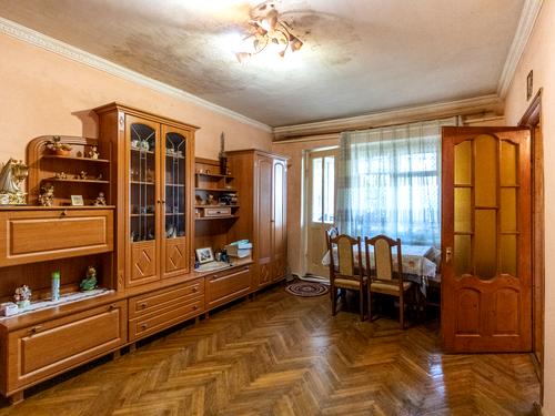 квартира за адресою Тичини вул., 63