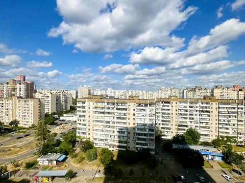 квартира за адресою Драгоманова вул., 10