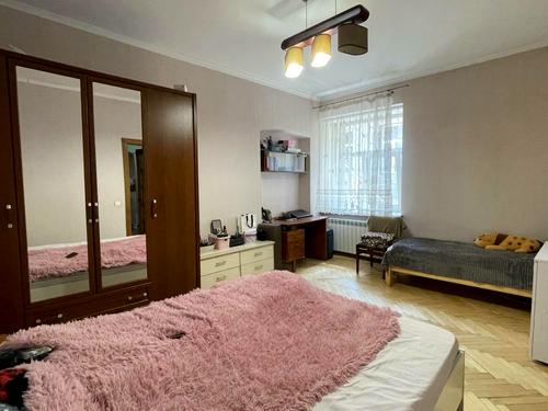 квартира за адресою Джерельна вул., 39