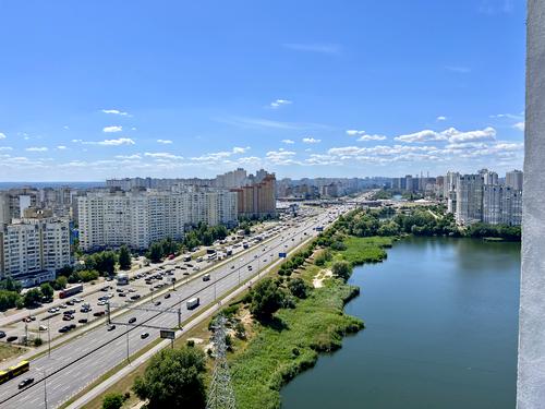квартира по адресу Ревуцкого ул., 40-Г