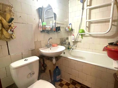 квартира за адресою Квітнева вул., 3