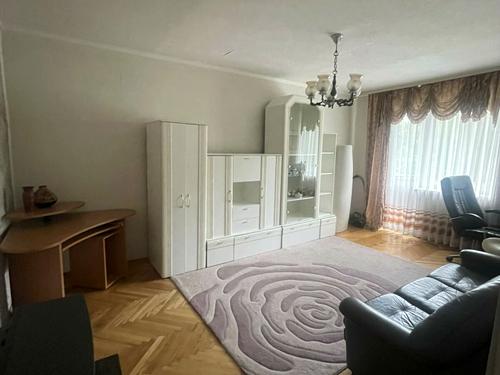 квартира за адресою Митрополита Андрея Шептицького вул. (Анатолія Луначарського), 1/2