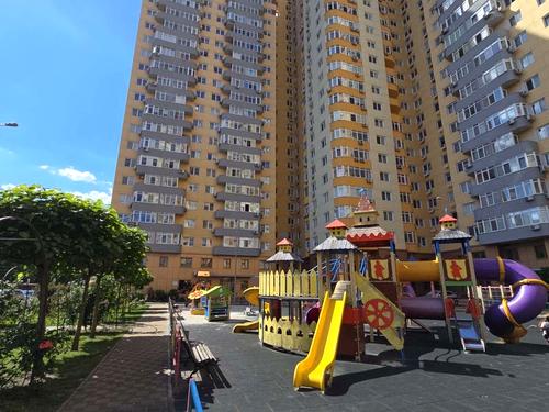 квартира за адресою Юрія Кондратюка вул., 3