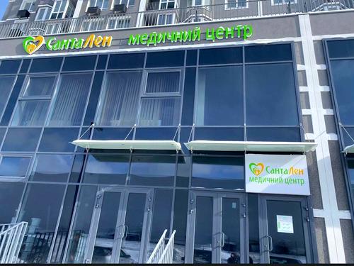 дом по адресу вул. Коновальця, 49