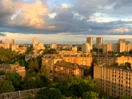 квартира за адресою Авіаконструктора Антонова вул., 2-Б