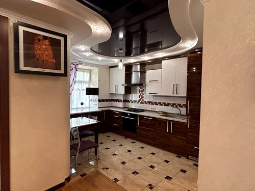 квартира за адресою Панаса Мирного вул., 18