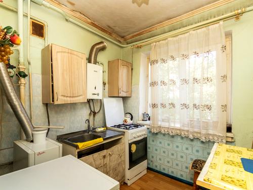квартира за адресою Тичини вул., 63