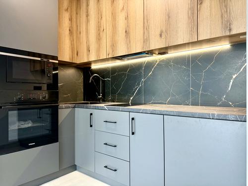 квартира за адресою Степана Бандери вул., 77