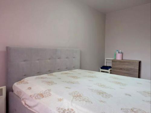 квартира по адресу Нескорених, 54а