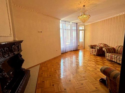 квартира за адресою Саломеи Крушельницкой, 8