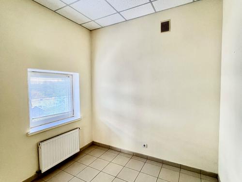 коммерческая по адресу 12-та Поздовжня ул., 50