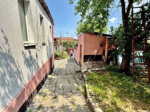 будинок за адресою Далека вул.