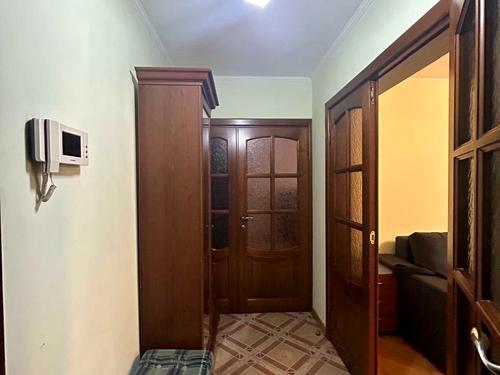 квартира за адресою Святошинська пл., 1