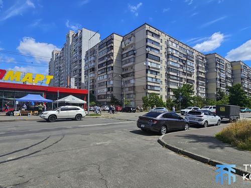 квартира за адресою Вишняківська вул., 8