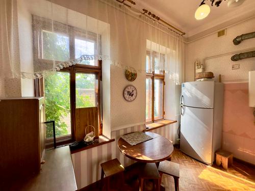 квартира за адресою Базарна вул., 21