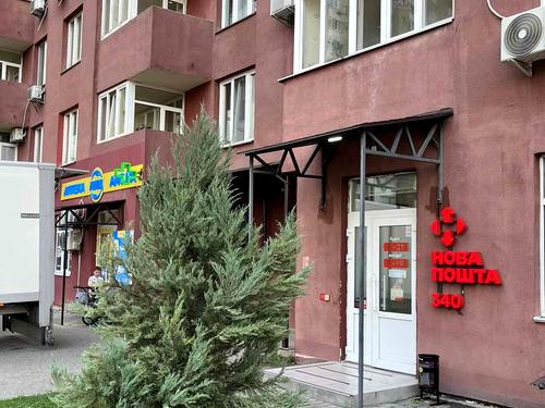 комерційна за адресою Ясинуватський пров., 11