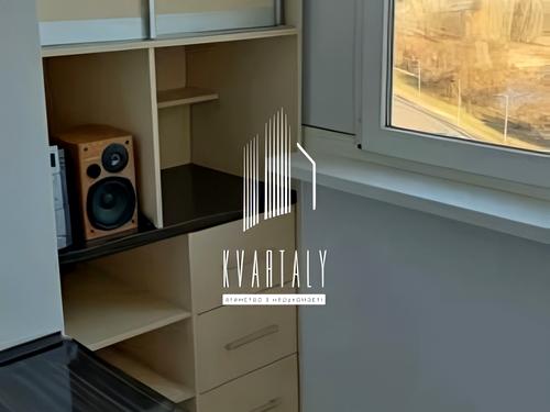 квартира за адресою Ревуцького вул., 42