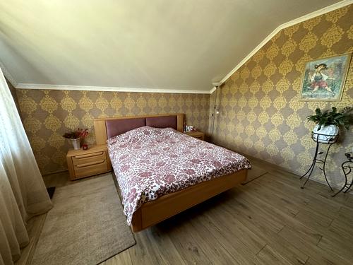 дом по адресу Лесі Українки, 37