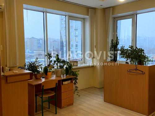 квартира за адресою Срібнокільська вул., 3-Б