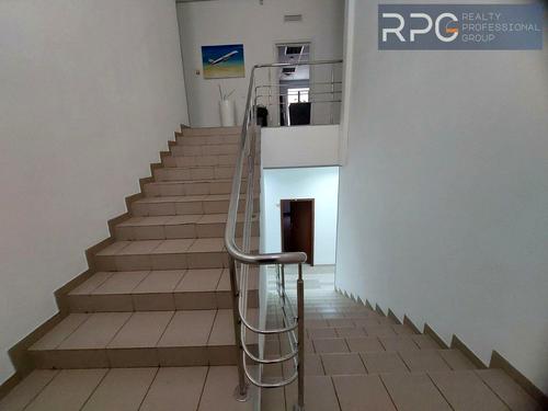 комерційна за адресою Хорива вул., 55Б