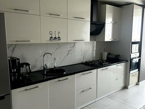 квартира за адресою Панаса Мирного вул., 11