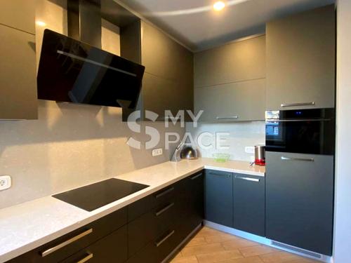 квартира за адресою Шота Руставелі вул., 27а