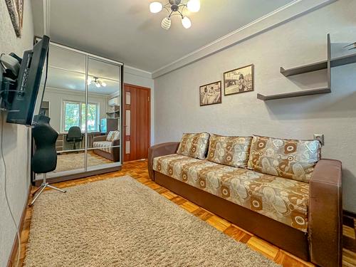 квартира за адресою Чарівна вул., 139