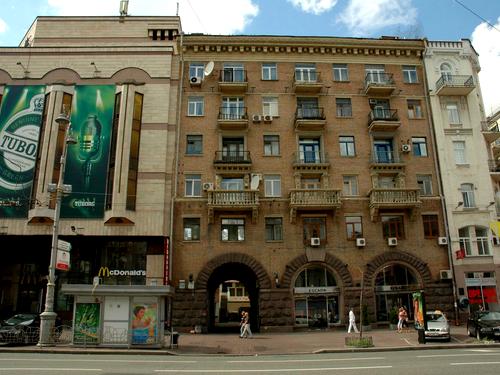 квартира за адресою Велика Васильківська вул. (Червоноармійська), 20