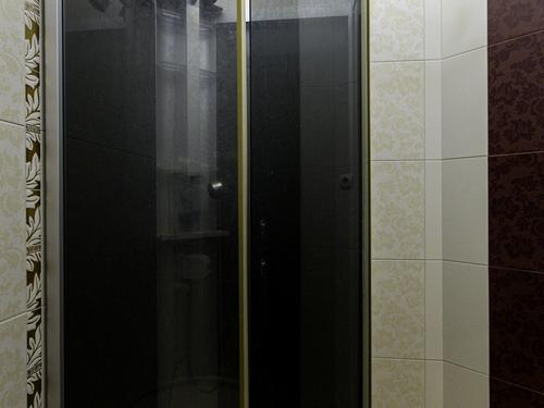 комерційна за адресою Рогнідинська вул., 3