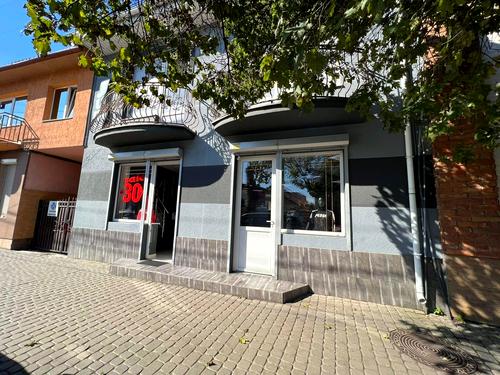 комерційна за адресою Мукачеве, Грушевського, 23
