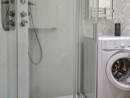 квартира по адресу Метростроевская ул., 4-А
