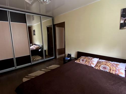 квартира по адресу Остапа Вишни ул., 5