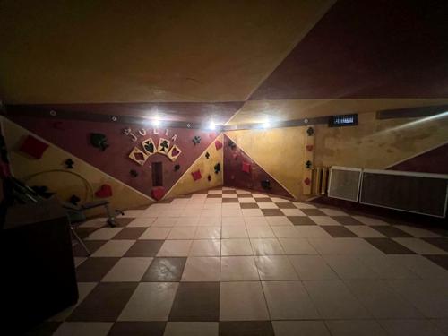 будинок за адресою Космонавтів, 21