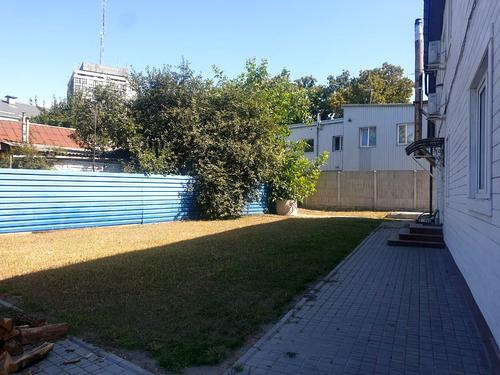 коммерческая по адресу Руставели ул., 31