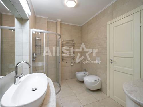 квартира за адресою Дмитрівська вул., 75