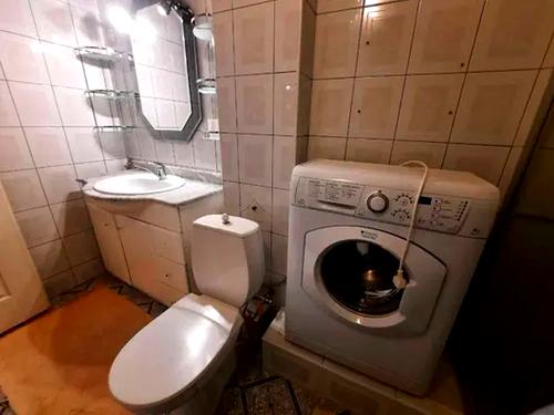 квартира за адресою Пилипа Орлика вул., 9