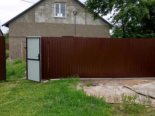 дом по адресу п. Светлое, Центральная, 499