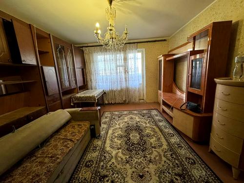 квартира за адресою Академіка Корольова вул., 75