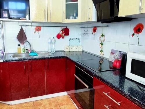 квартира за адресою Перлинна вул., 3