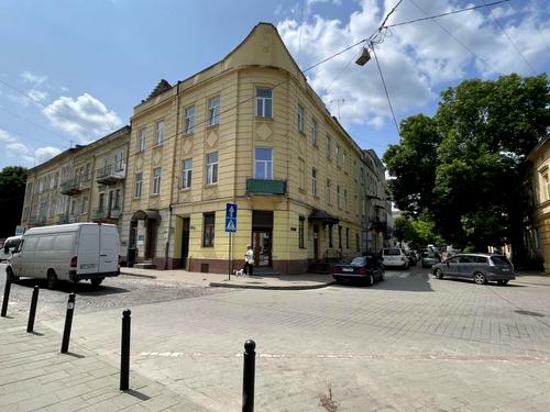 квартира за адресою Джерельна вул., 39